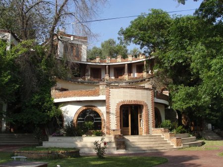 hotel livia saranda front view