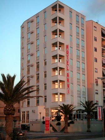 hotel arvi durres front view